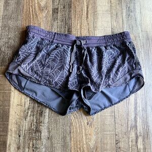 lululemon athletica Women's Leaf-Print Athletic Shorts - Navy